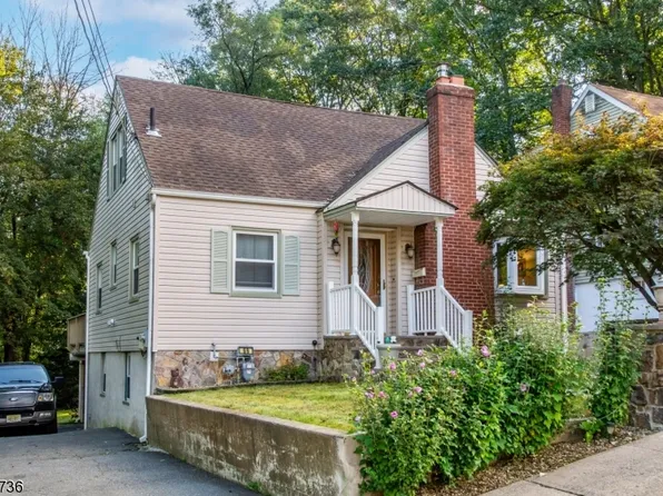 69 Grant St, Dover Town, NJ 07801
