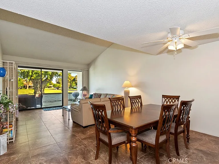 4 San Sebastian Dr — Photo 41