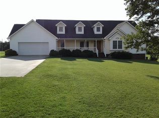 365 Kinder Rd, Harmony, NC 28634