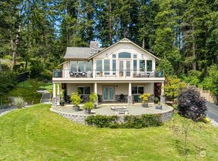 1537 Polnell Rd, Oak Harbor, WA 98277