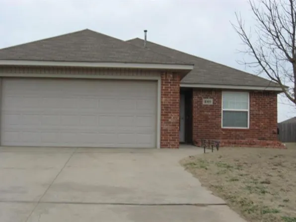 8101 Frye Ln, Oklahoma City, OK 73135