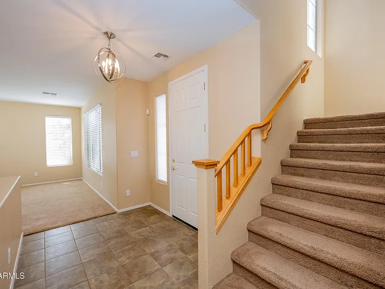 2023 W Shackleton Dr — Photo 8