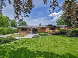 11616 Edgewater Dr, Cleveland, OH 44102