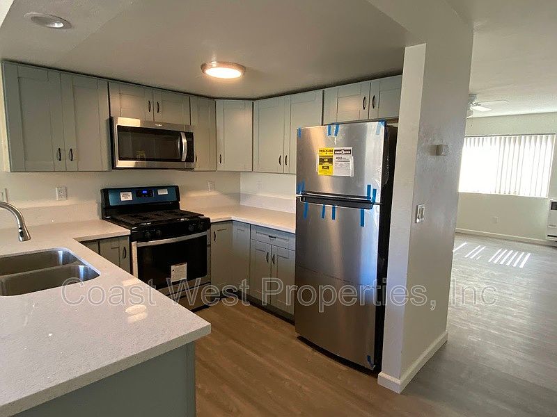 1st image of 1154 Cypress Ave