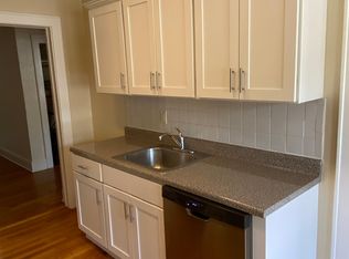 34 Merritt Ave APT 3D, White Plains, NY 10606