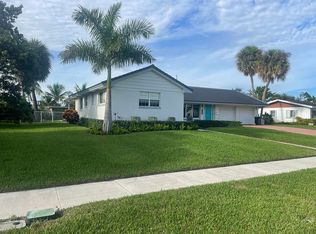 530 Oyster Rd, North Palm Beach, FL 33408