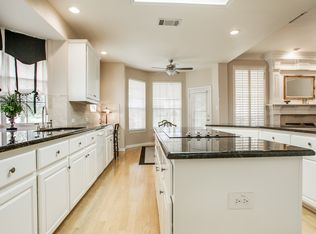 710 Fairway Lakes Dr, Garland, TX 75044