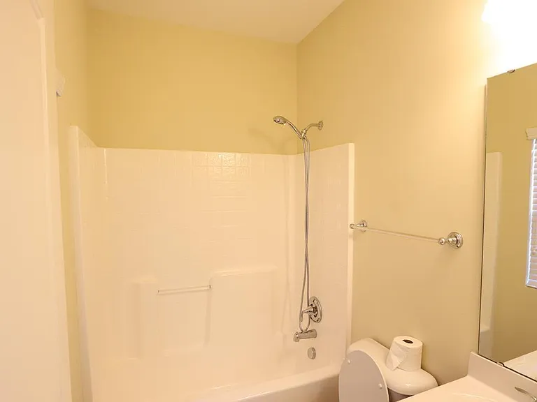 1517 Crafton Way — Photo 14