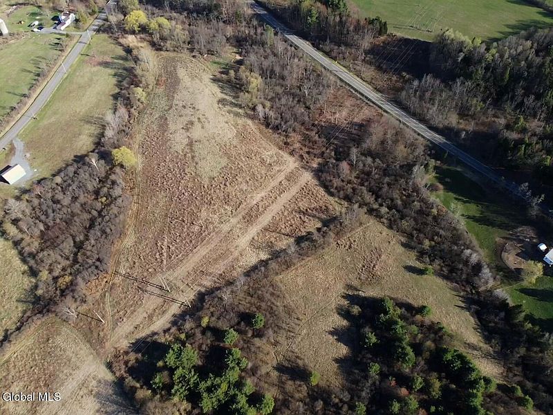 3rd image of L18 County Highway 131A
