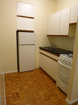 Rented by City & Suburban | media 20