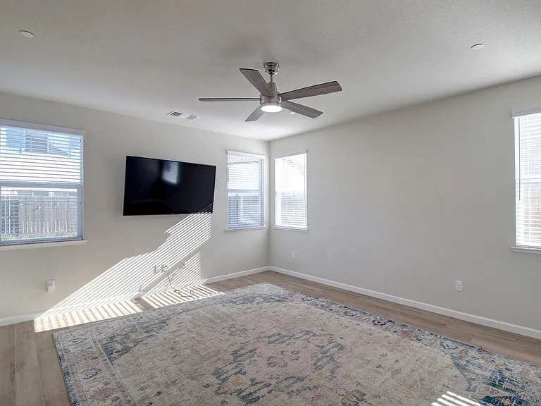 4304 Limelight Way — Photo 9