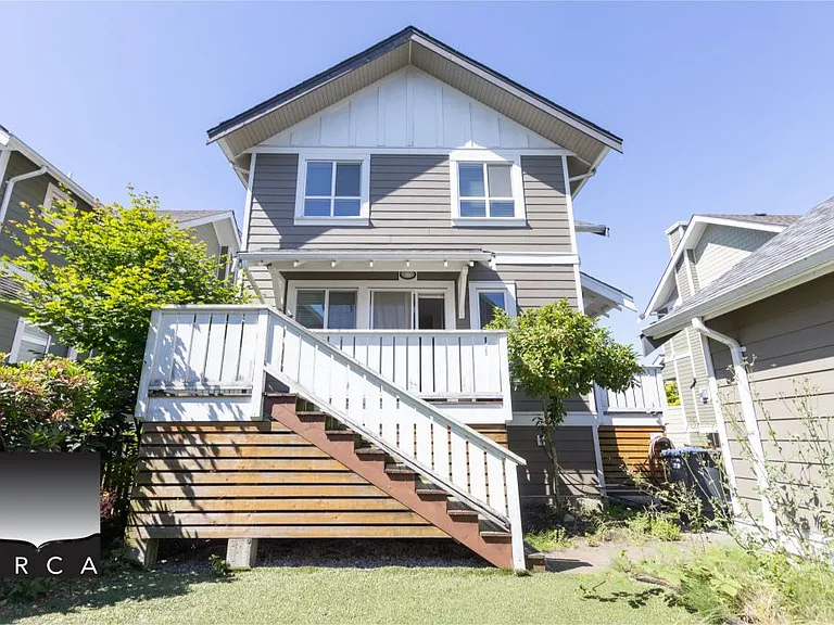 293 Camata St — Photo 32