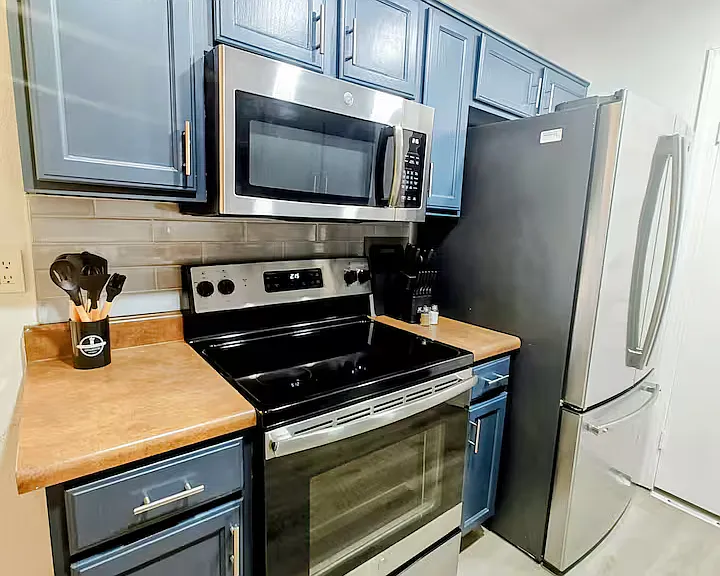 3511 E Baseline Rd — Photo 5