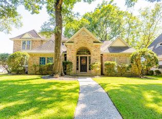 2811 Cedarville Dr, Kingwood, TX 77345