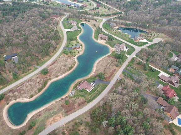 5th image of N8151 Baileys Blvd