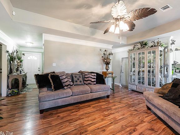 4th image of 7125 Deer Meadow Dr