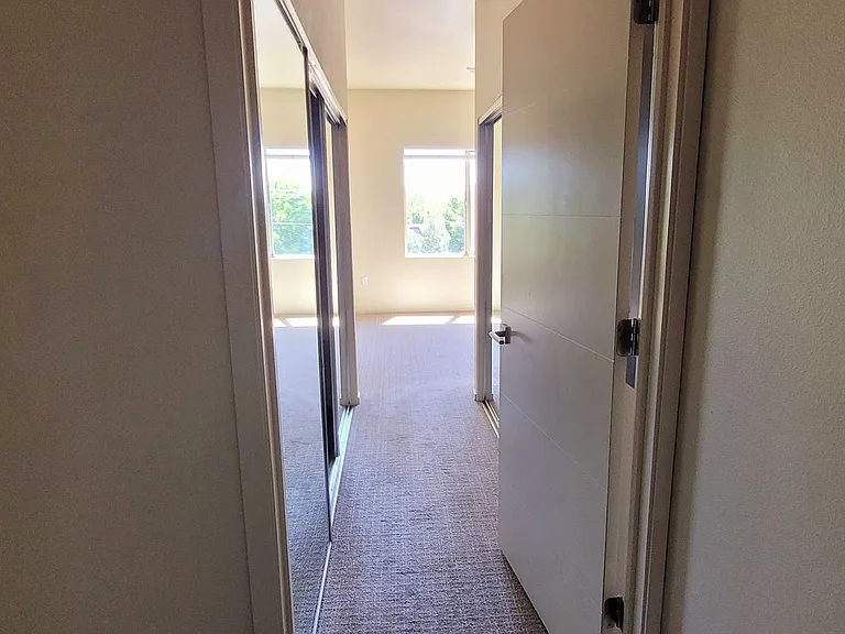 The 951 Apartments — Photo 40