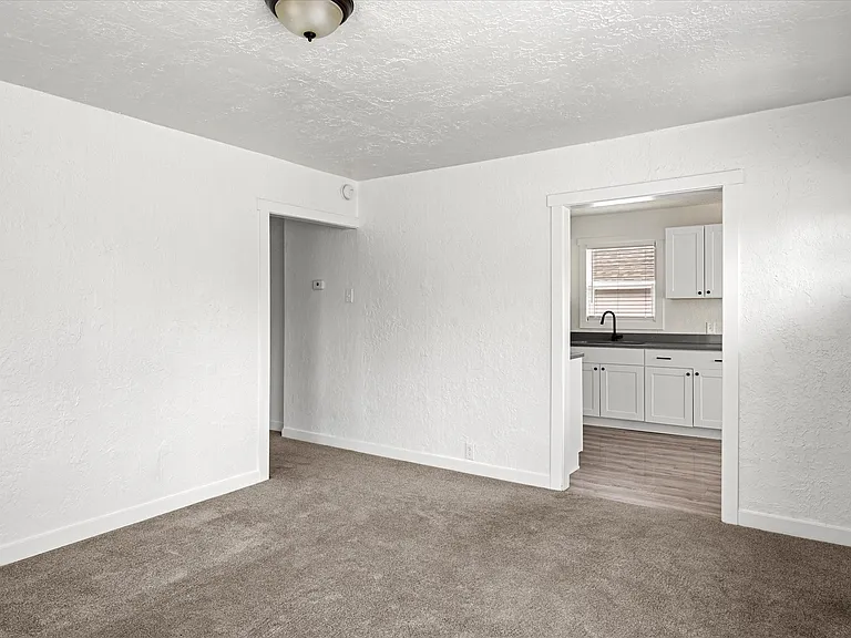 3568 Orchard Ave — Photo 5