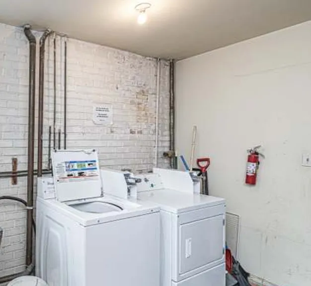 4837 Conrad St #2B — Photo 17