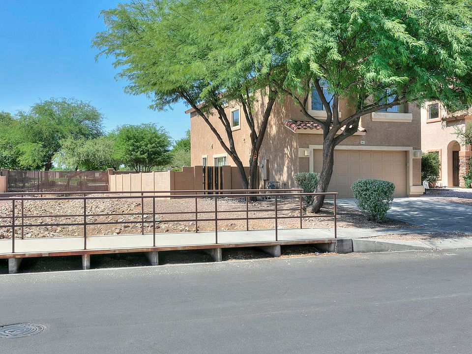 1st image of 362 E Camino Rancho Cielo