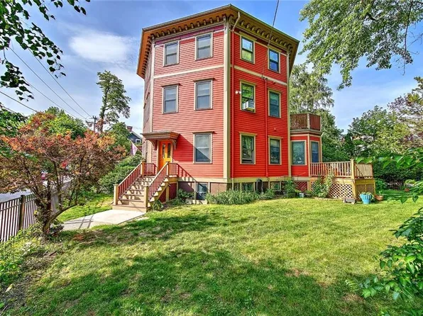 30 Division St #76, Providence, RI 02909