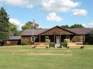 2880 Run A Round Rd NE, Junction City, OH 43748