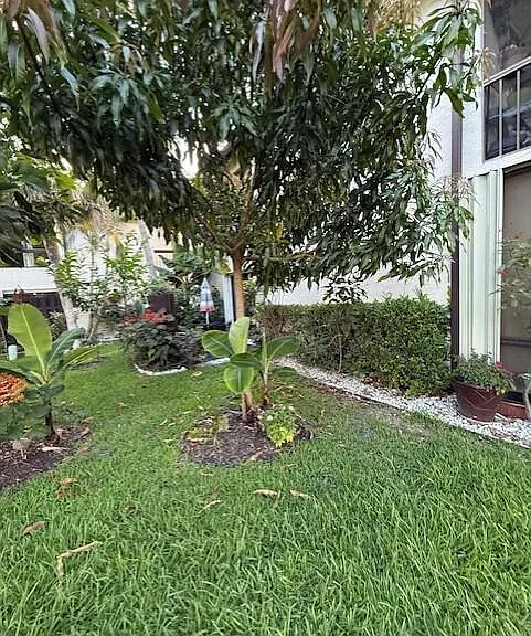21820 Cypress Cir #25E — Photo 10