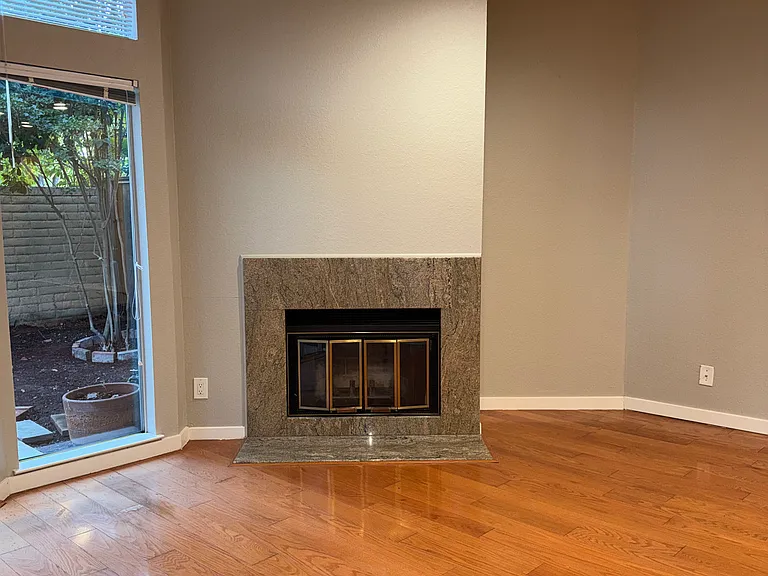 727 Loma Verde Ave #A — Photo 8