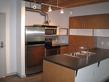 5th image of 401 9th Ave N APT 213