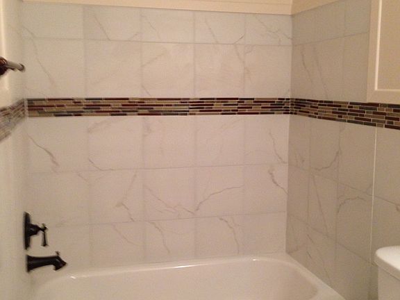 5th image of 102 Berry Ln