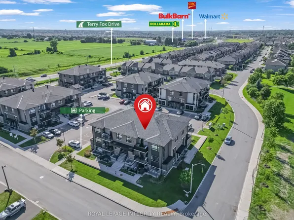 55 Overberg Way #H, Ottawa, ON K2S 2Y4