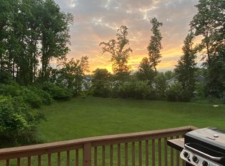 19 Viburnum Ct, Lafayette Hill, PA
