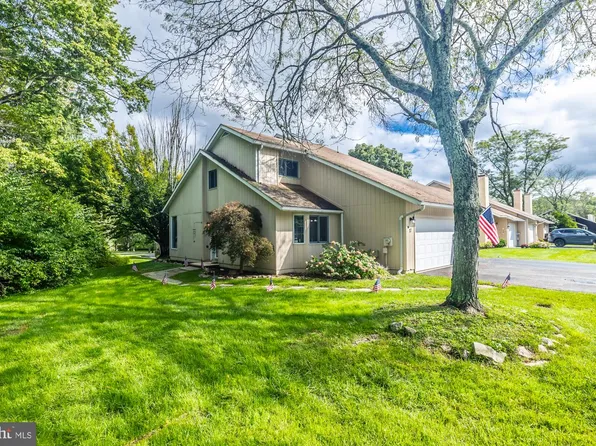 17 Delancey Pl, Downingtown, PA 19335