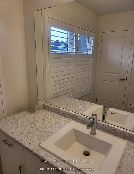 14 Hughes Ln W — Photo 14