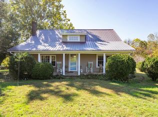 6029 Crumptown Rd, Farmville, VA 23901