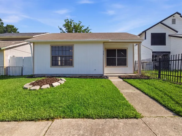 10339 Limestone Dr, Dallas, TX 75217