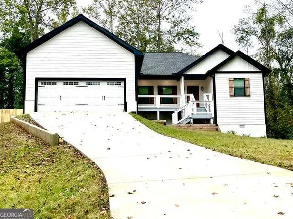 204 Yonah Springs Dr, Cleveland, GA 30528