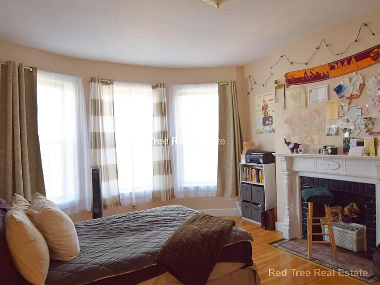 17 Highgate St #9 — Photo 2