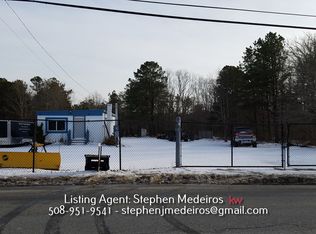 83 Sandwich Rd, Wareham, MA 02571