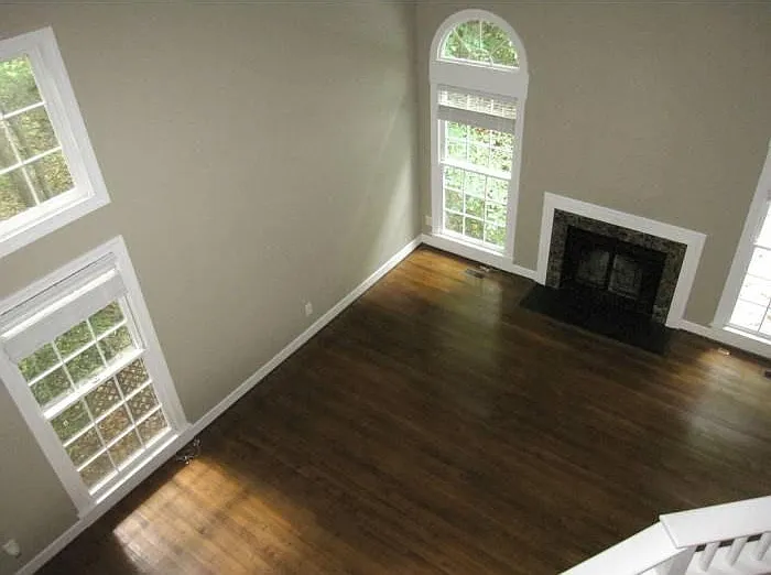 3 bed, 1832 sqft, $2,195 — Photo 4