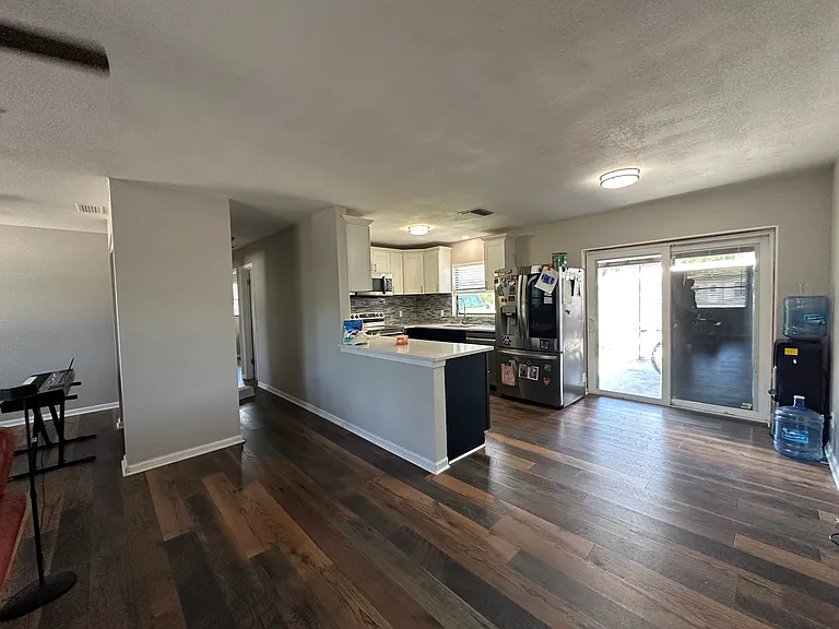 Kitchen/Dining