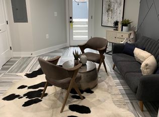 41 Randolph Pl NW #B, Washington, DC 20001