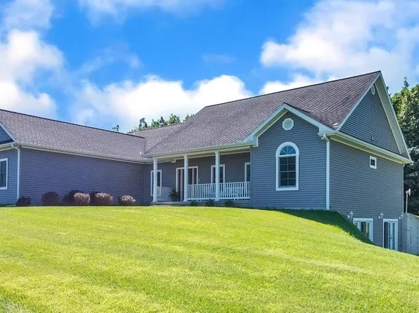 19199 Forteen Mile Rd, Big Rapids, MI 49307