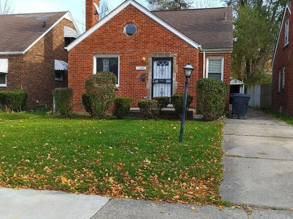 11320 Wayburn St, Detroit, MI 48224