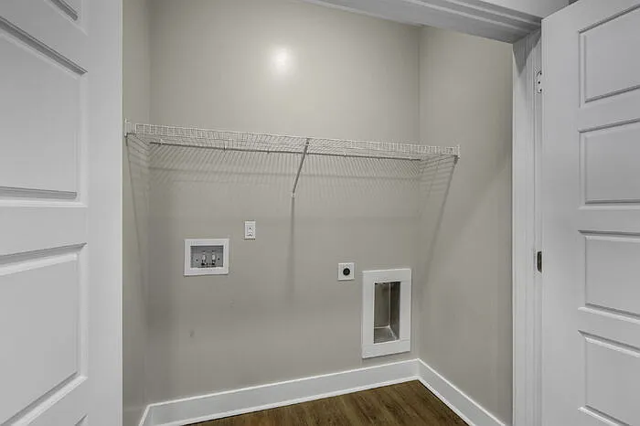 148 Cox St — Photo 27