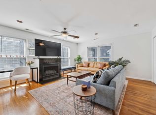 (Undisclosed Address), Chicago, IL 60610