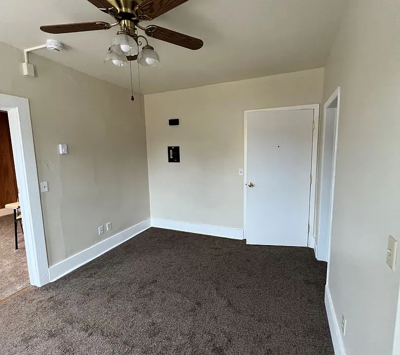 19 E State St. 10 Unit