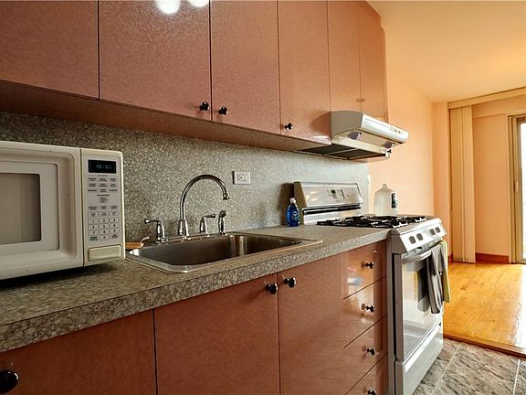 4th image of 464 Neptune Ave APT 23D