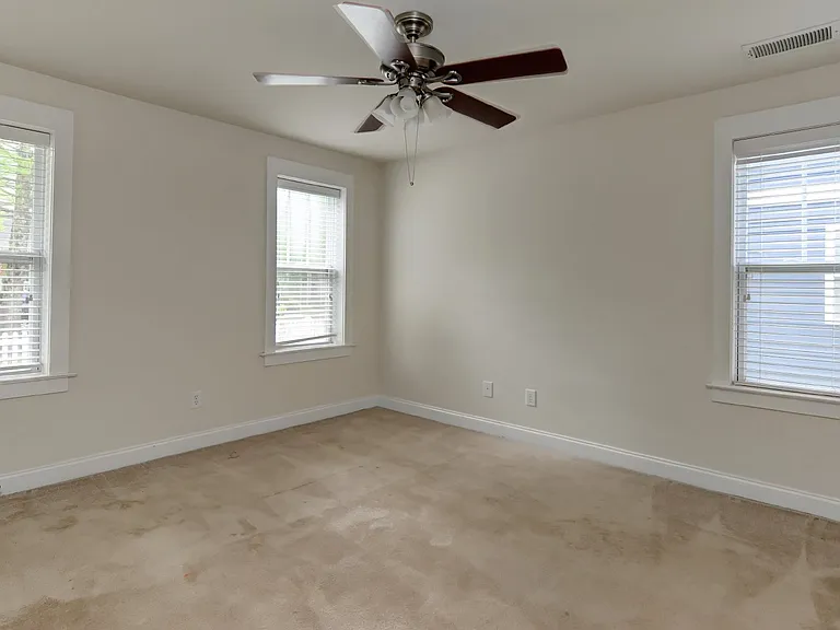 1912 Lela Ave — Photo 19