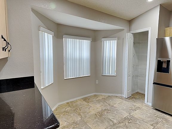 2nd image of 6031 Live Oak Dr